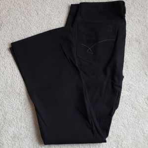 UnionBay Junior's Bootcut Pant size 11 short black